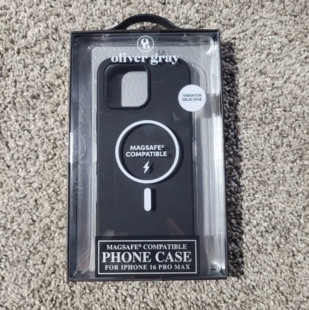 Oliver Gray iPhone 16 Pro Max Magsafe Smooth Silicone Black Cell Phone Case NEW